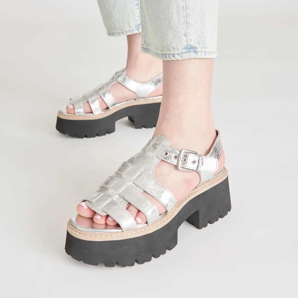 NEW Dolce Vita Without Box Latice Metallic Silver Platform Sandals Size 8.5